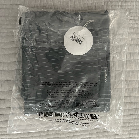 Princess Polly Archer Pants Pinstripe Grey Petite - Picture 2 of 12